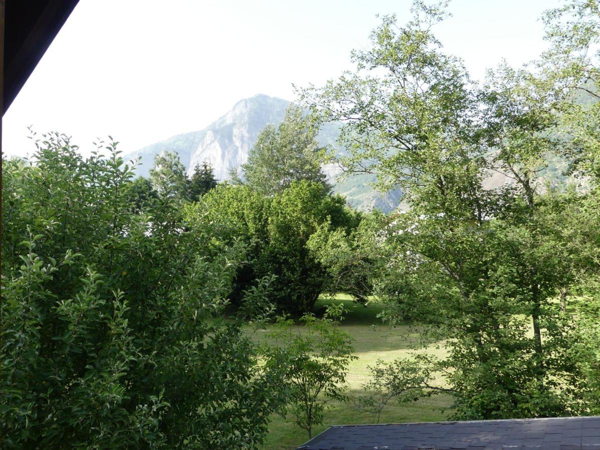 Chalet Les Myosotis Le Bourg-dʼOisans Buitenkant foto